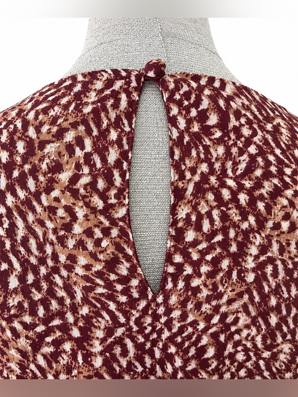 EXPRESS Maroon/Gold with Glitter Printed Long Sleeve Smocked Waist Top Blouse - Picture 6 of 11